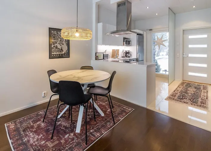 Ruudolf Βίλα Ροβανιέμι